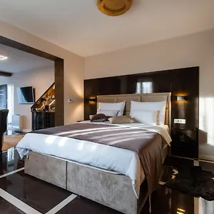 https://suites-kod-guste.hotelinzadar.com