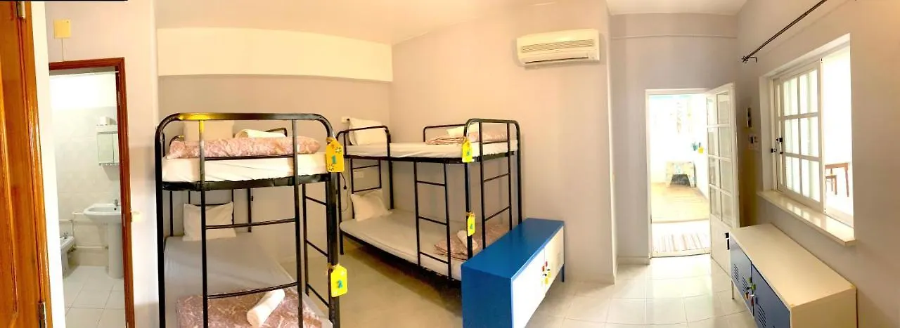 The Central Guesthouse Faro 0*,