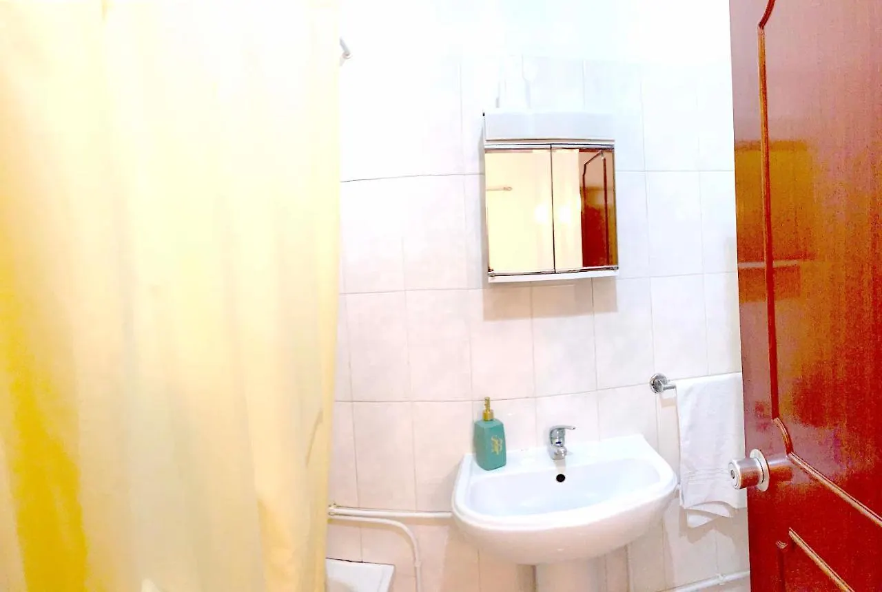 The Central Guesthouse فارو
