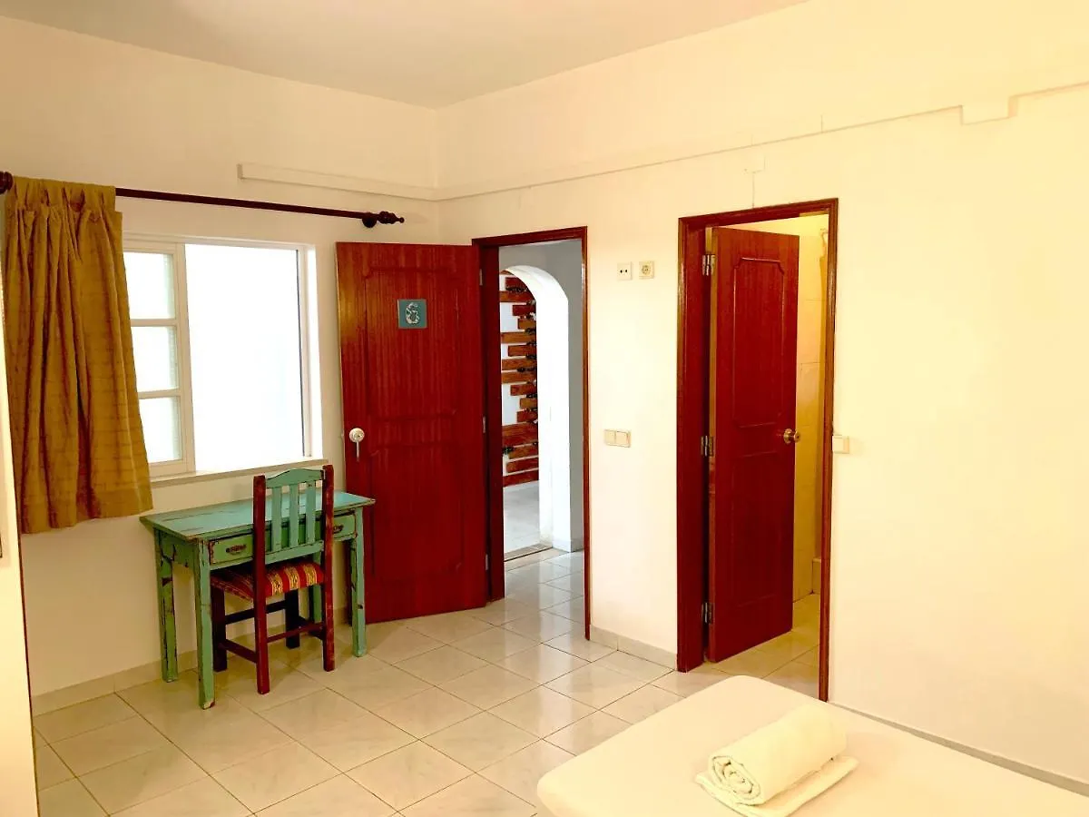 Pensionat The Central Guesthouse Faro Portugal
